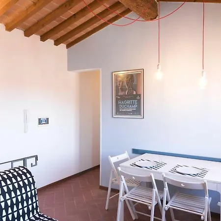 Apartment Altido Apt For 6 With Lovely Views 3 Mins To Corso Italia